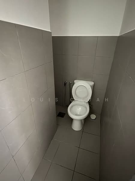 Kedai / Pejabat untuk Disewa di Bayan Lepas (Penang) - Louis Chuah - Bathroom - PropertyGuru.com.my