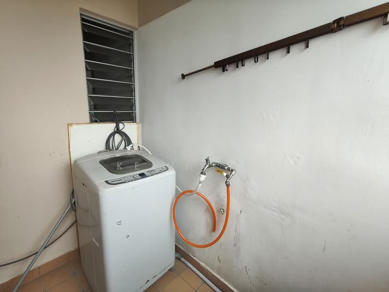 Condominium for Rent at Aman Heights Condominium - Kelvin Ng - Exterior - PropertyGuru.com.my