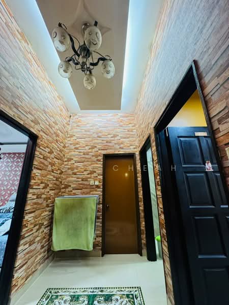 Rumah Teres 2 Tingkat untuk Dijual di Bukit Indah (Ampang) - Alex Cheah - PropertyGuru.com.my