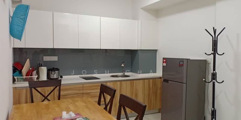 Servis Apartment untuk Disewa di Avenue D'Vogue - Josh Chai - Kitchen - PropertyGuru.com.my