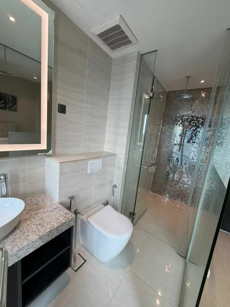 Service Residence for Sale at Star Residences One - Vincent Wan - Bathroom - PropertyGuru.com.my