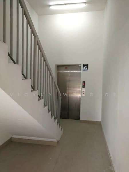 Kedai / Pejabat untuk Disewa di Taman Midah (Cheras) - Vickky Wong CF - Corridor - PropertyGuru.com.my
