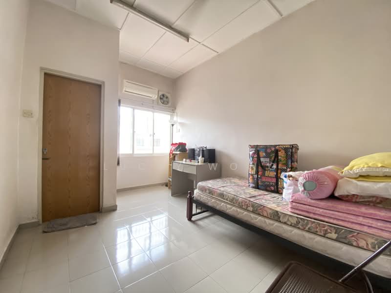 2-storey Terraced House for Rent in Sungai Long (Bandar Sungai Long) - Lucky Wong - Bedroom - PropertyGuru.com.my