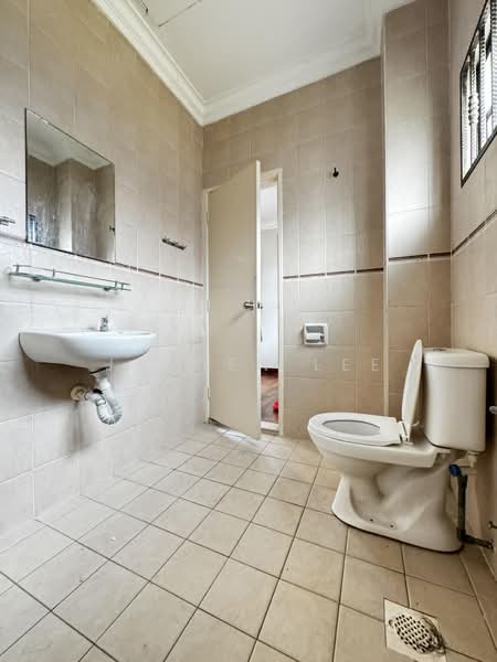 Rumah Teres untuk Dijual di Bandar Puteri Puchong (Puchong) - Jayden Lee - Bathroom - PropertyGuru.com.my