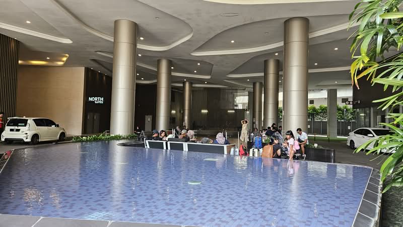 Condominium for Sale at The Robertson - Elaine Loke - Entrance - PropertyGuru.com.my