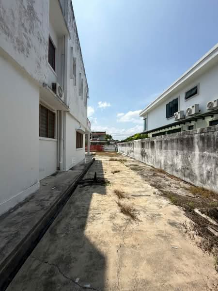 Rumah Berkembar untuk Dijual di Taman Mandarin (Ipoh) - Jeff Tan - Exterior - PropertyGuru.com.my