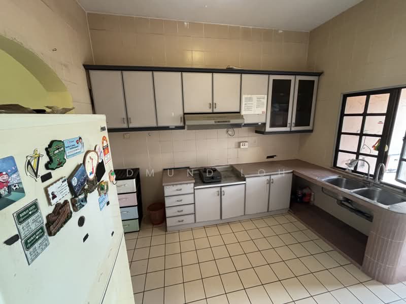 Kondominium untuk Dijual di Frinza Court - Edmund Loh - Kitchen - PropertyGuru.com.my