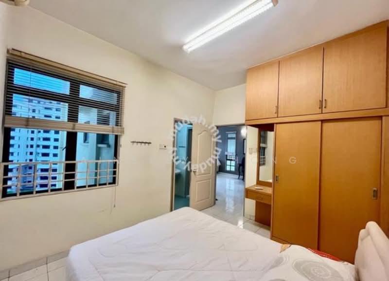 Condominium for Sale at Golf Vista Resort Homes - Ainsley Thong - Bedroom - PropertyGuru.com.my