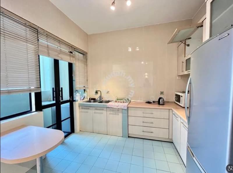 Condominium for Sale at Golf Vista Resort Homes - Ainsley Thong - Kitchen - PropertyGuru.com.my