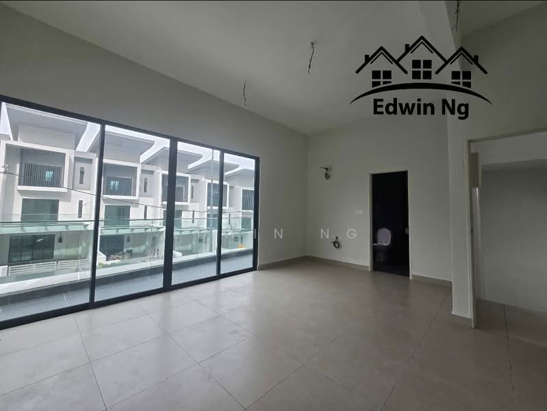 Rumah Berkembar untuk Dijual di Telok Kumbar (Penang) - Edwin Ng - Living Room - PropertyGuru.com.my