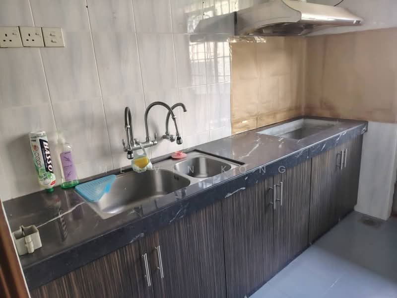 Rumah Teres 2 Tingkat untuk Disewa di Kajang (Selangor) - Melvin Kong - Kitchen - PropertyGuru.com.my