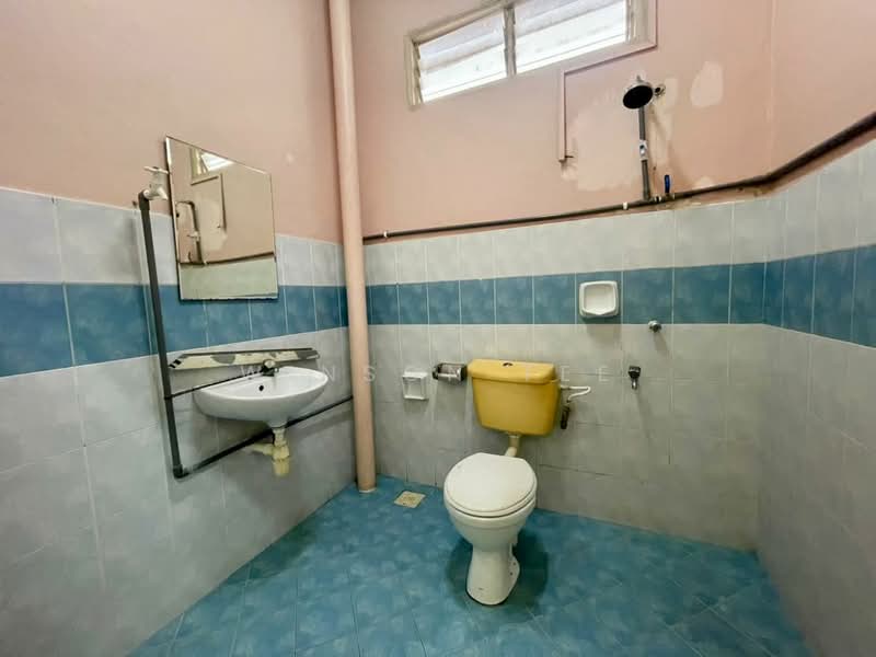 Terraced House for Sale in Taman Pulai Jaya (Kulai) - Winson Tee - Bathroom - PropertyGuru.com.my
