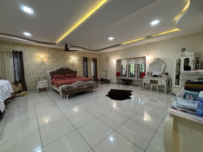 Rumah Banglo untuk Dijual di Kampung Kempas Baru (Tampoi) - Edmund Loh - Bedroom - PropertyGuru.com.my
