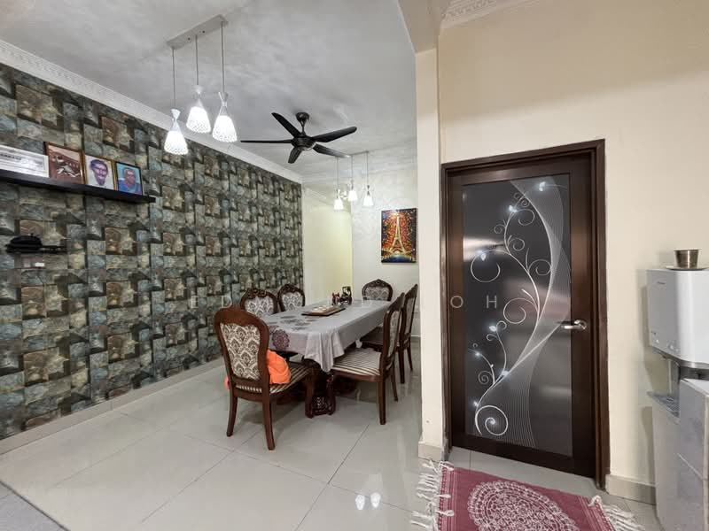 Rumah Banglo untuk Dijual di Kampung Kempas Baru (Tampoi) - Edmund Loh - Dining Room - PropertyGuru.com.my