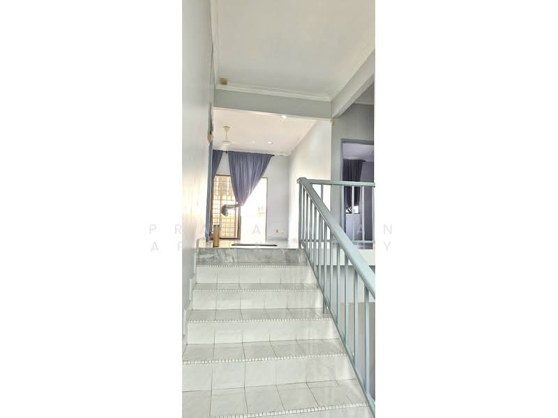 Rumah Banglo untuk Dijual di Seri Kembangan (Selangor) - Prabakaran Appukutthy - Entrance - PropertyGuru.com.my