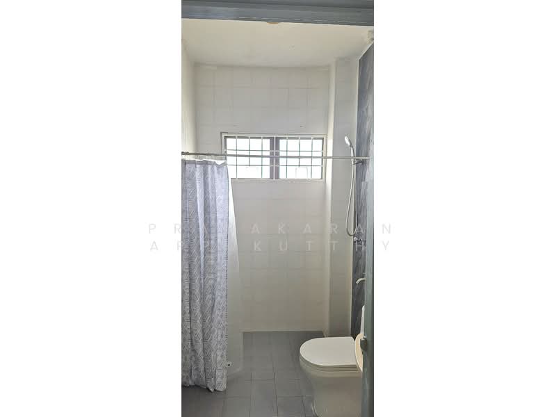 Rumah Banglo untuk Dijual di Seri Kembangan (Selangor) - Prabakaran Appukutthy - Bathroom - PropertyGuru.com.my