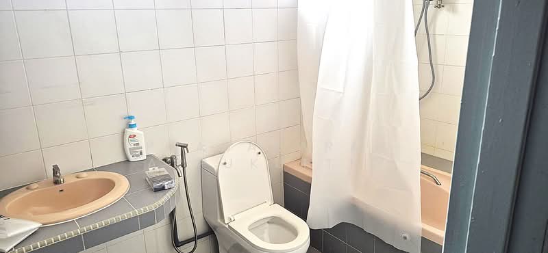 Rumah Banglo untuk Dijual di Seri Kembangan (Selangor) - Prabakaran Appukutthy - Bathroom - PropertyGuru.com.my