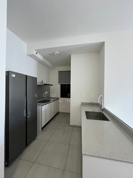 Service Residence for Rent at The Arcuz - Koo Ying Kang - Kitchen - PropertyGuru.com.my