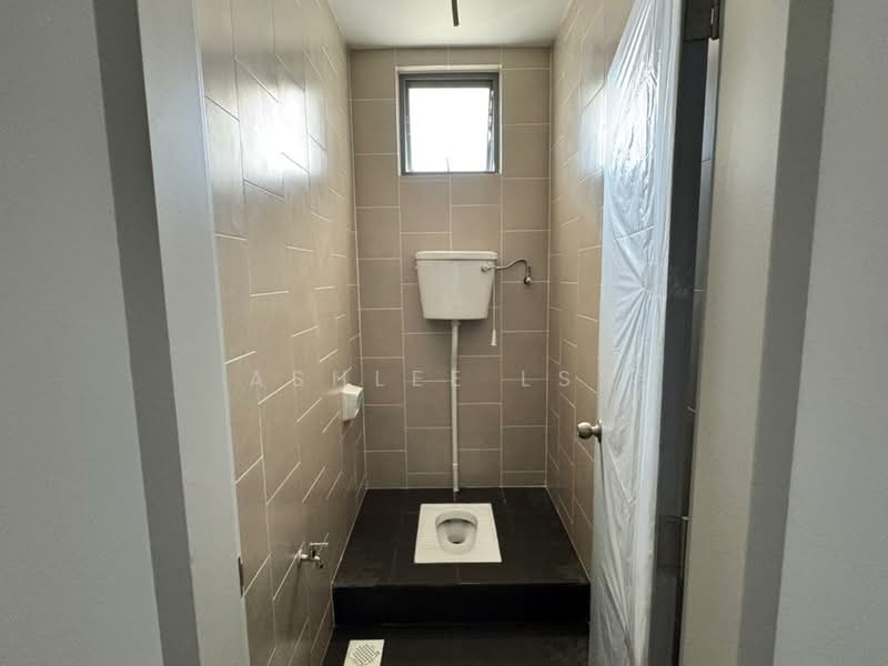 Kedai / Pejabat untuk Disewa di Semenyih (Selangor) - Ashlee LSS - Bathroom - PropertyGuru.com.my