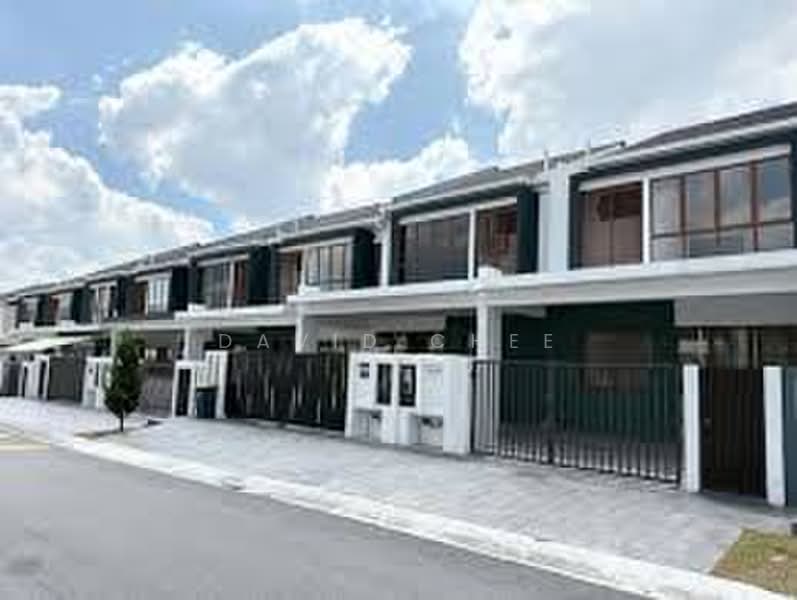 Rumah Teres 2 Tingkat untuk Dijual di Kinrara Residence (Puchong) - David Chee - Exterior - PropertyGuru.com.my