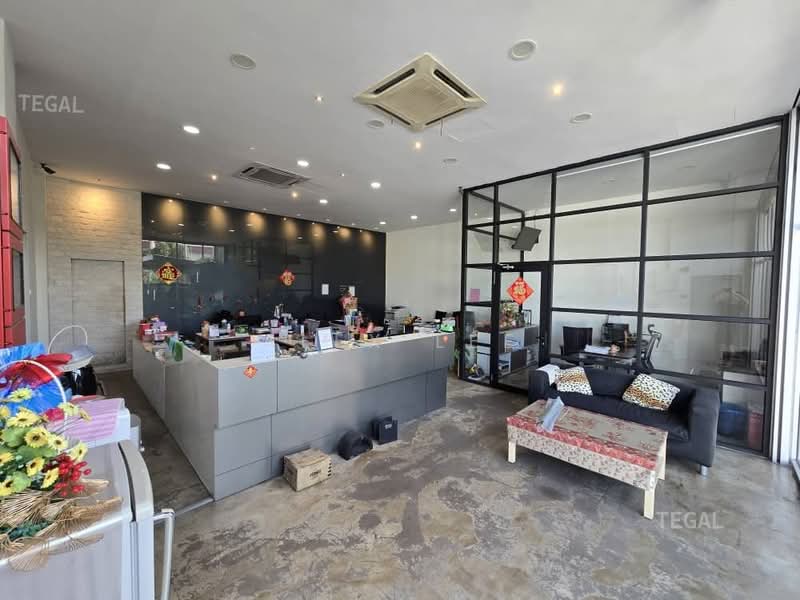 Warehouse for Sale in Shah Alam (Selangor) - Alex Lee - Interior - PropertyGuru.com.my