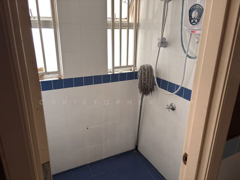 Kondominium untuk Dijual di Seri Maya Condominium - Christopher Lim - Bathroom - PropertyGuru.com.my