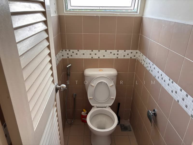Kondominium untuk Dijual di Seri Maya Condominium - Christopher Lim - Bathroom - PropertyGuru.com.my