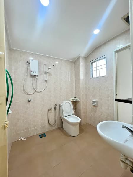 2.5-storey Terraced House for Rent in Klang (Selangor) - Joel Sia - Bathroom - PropertyGuru.com.my