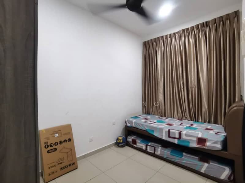 Service Residence for Rent at D'carlton (Residensi Seri Mega) - Kris Ong - Bedroom - PropertyGuru.com.my