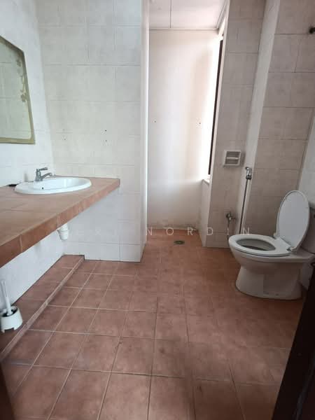 2-storey Terraced House for Sale in Subang Bestari (Shah Alam) - Seri Nordin - PropertyGuru.com.my