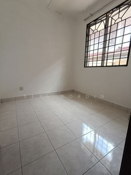 2-storey Terraced House for Sale in Subang Bestari (Shah Alam) - Seri Nordin - PropertyGuru.com.my
