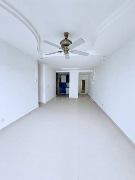 Apartment for Sale at Lake View Suites - Karl Lim - Living Room - PropertyGuru.com.my