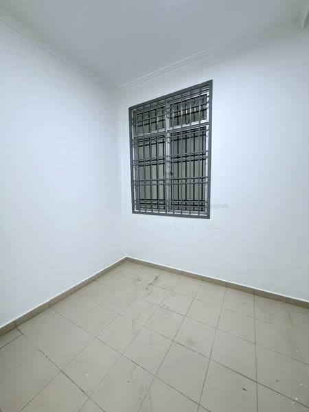 Apartment for Sale at Lake View Suites - Karl Lim - PropertyGuru.com.my