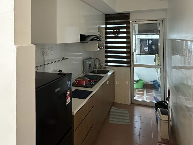 Kondominium untuk Dijual di Perdana Exclusive - Elvis Kok - Kitchen - PropertyGuru.com.my