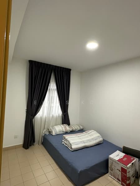 Kondominium untuk Dijual di Perdana Exclusive - Elvis Kok - Bedroom - PropertyGuru.com.my