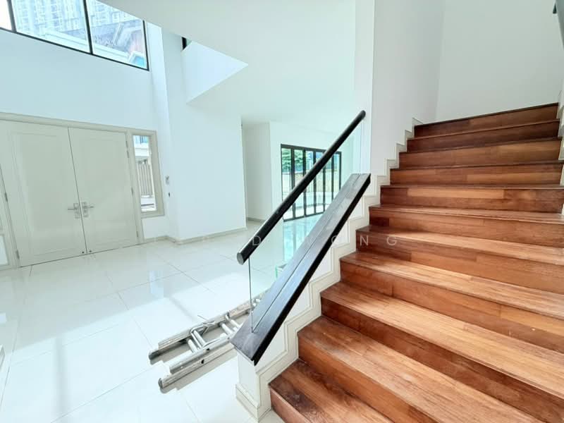 Semi-Detached House for Sale in Cyberjaya (Selangor) - Jared Wong - Entrance - PropertyGuru.com.my
