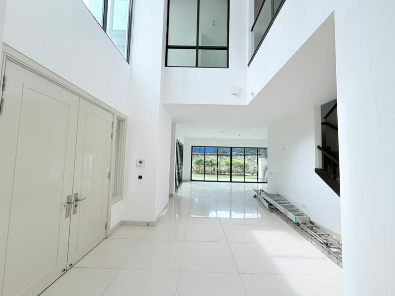 Semi-Detached House for Sale in Cyberjaya (Selangor) - Jared Wong - Entrance - PropertyGuru.com.my