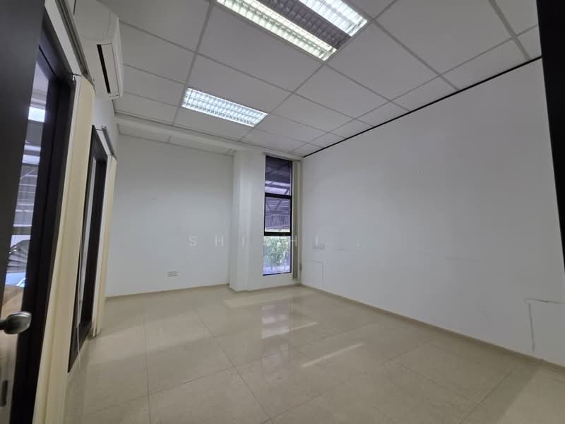 Kilang untuk Disewa di Taman Desa Cemerlang (Ulu Tiram) - Shishi . - PropertyGuru.com.my