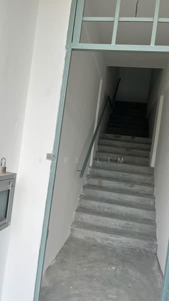 Kedai untuk Dijual di Bandar Bistari Perdana (Pasir Gudang) - Karl Lim - Corridor - PropertyGuru.com.my