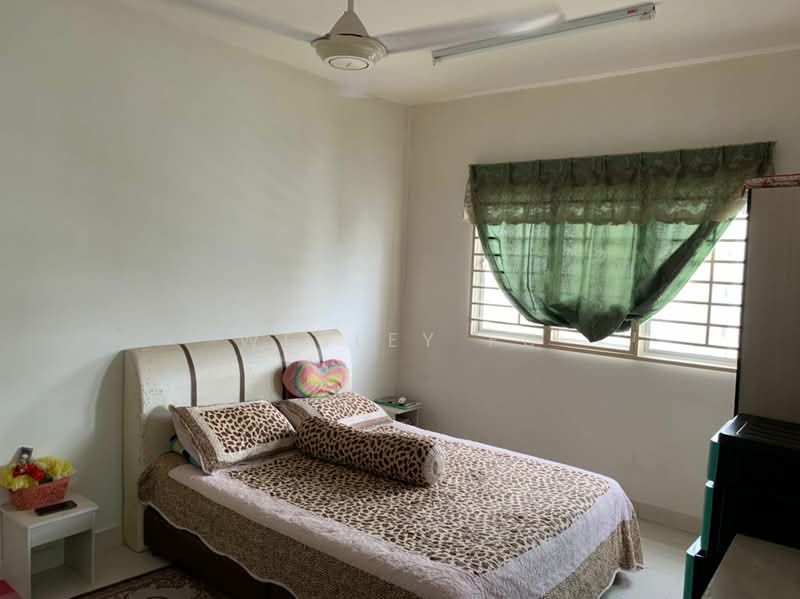 Pangsapuri untuk Dijual di Seri Mutiara Apartment - Wesley Fu - Bedroom - PropertyGuru.com.my