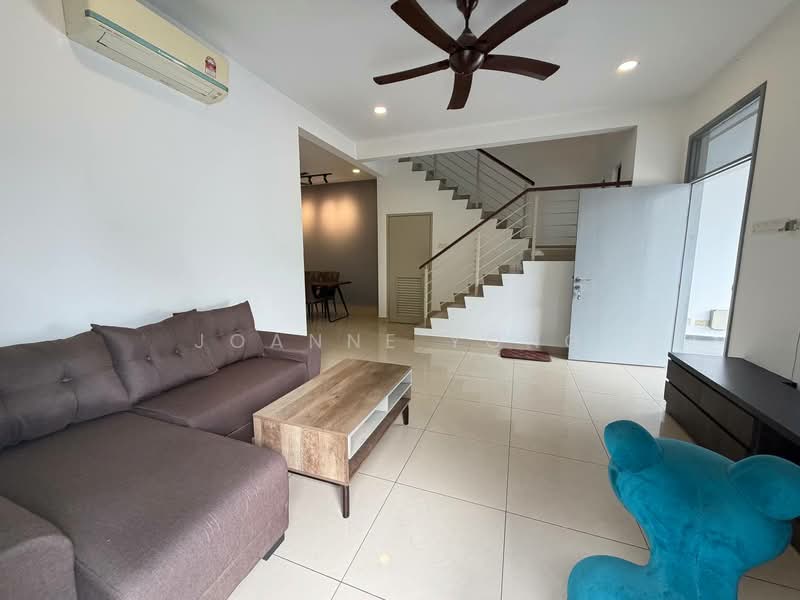 Rumah Kluster untuk Dijual di Taman Adda Heights (Tebrau) - JOANNE YONG - Living Room - PropertyGuru.com.my