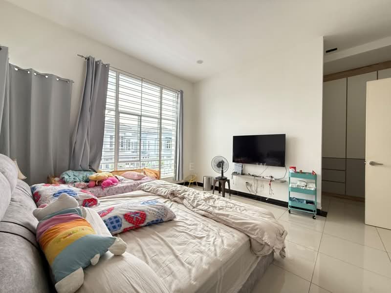 Rumah Kluster untuk Dijual di Setia Tropika (Johor Bahru) - Grace Low - Bedroom - PropertyGuru.com.my