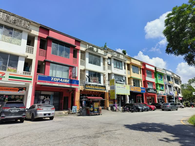Kedai untuk Dijual di Bandar Seri Putra (Bangi) - Natalie Loke - PropertyGuru.com.my
