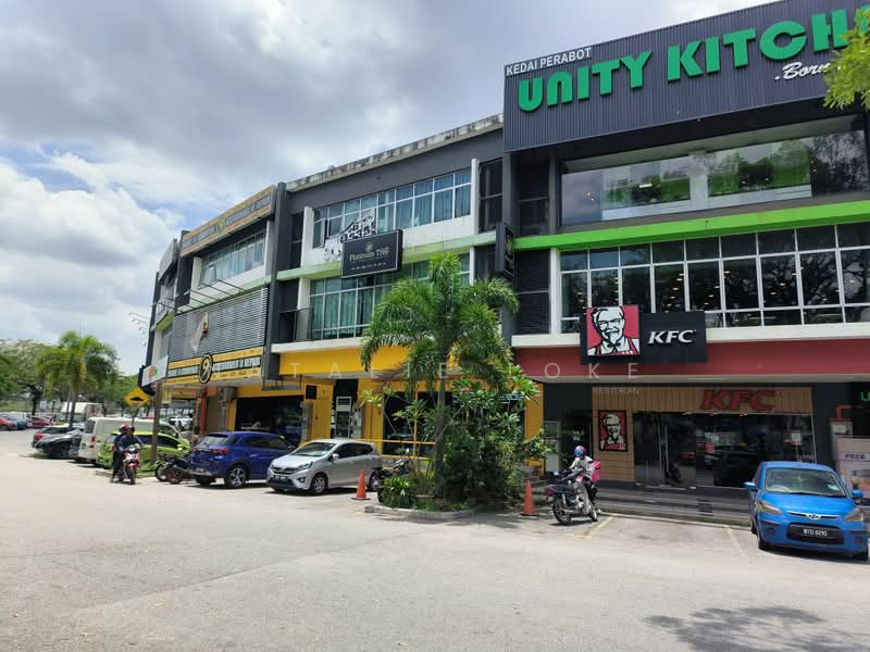 Kedai untuk Dijual di Bandar Seri Putra (Bangi) - Natalie Loke - PropertyGuru.com.my
