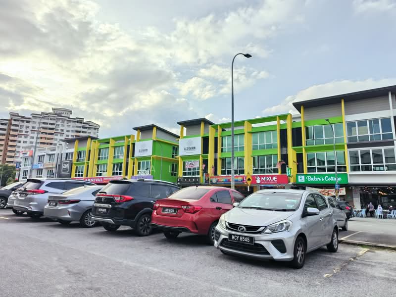 Kedai untuk Dijual di Bandar Seri Putra (Bangi) - Natalie Loke - PropertyGuru.com.my