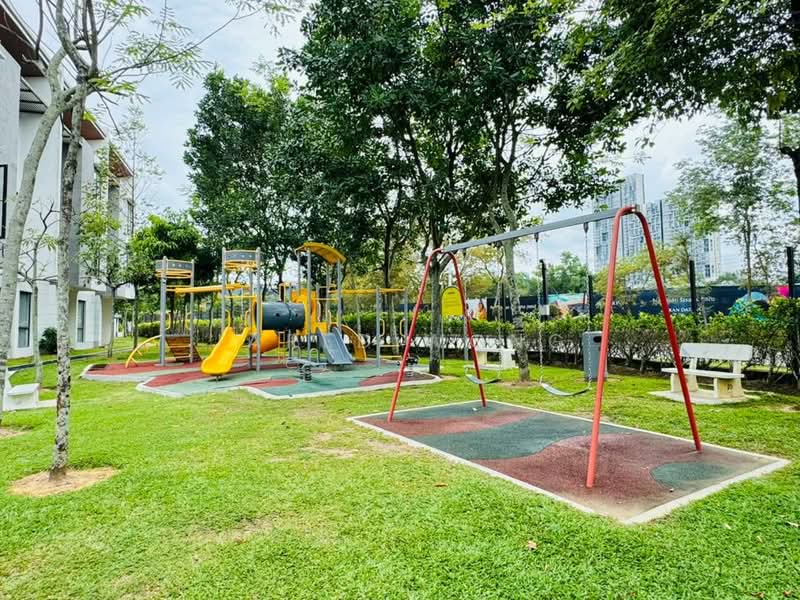 3-storey Terraced House for Rent in Cyberjaya (Selangor) - Jared Wong - Exterior - PropertyGuru.com.my