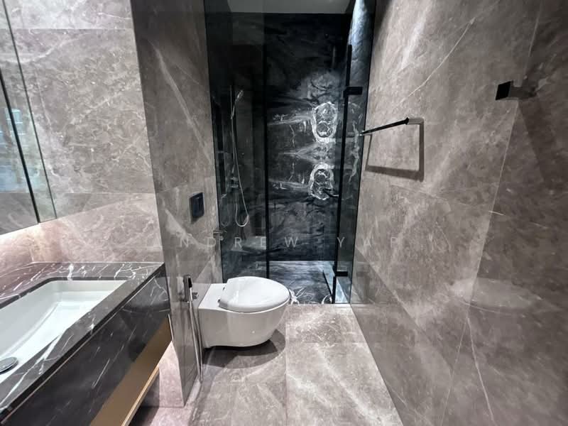 Servis Apartment untuk Disewa di Orion Residence Bukit Bintang - Andrew Yap - Bathroom - PropertyGuru.com.my