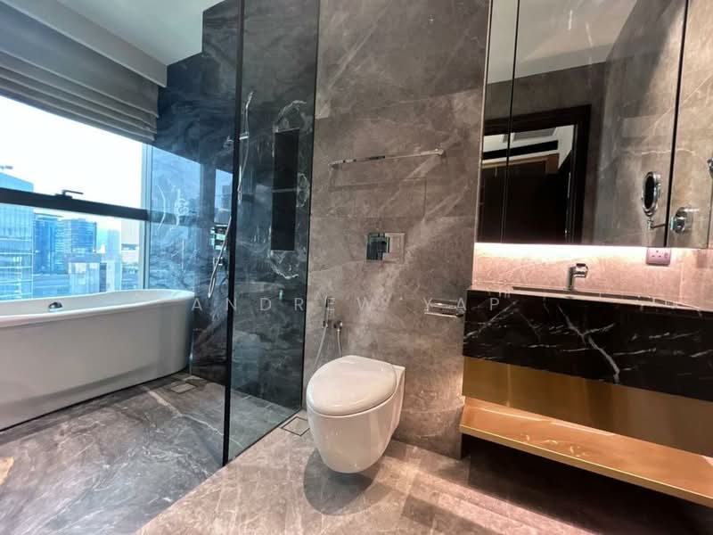 Servis Apartment untuk Disewa di Orion Residence Bukit Bintang - Andrew Yap - Bathroom - PropertyGuru.com.my