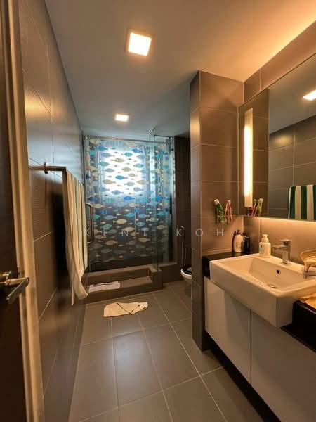 Servis Apartment untuk Disewa di Tropez Residences - Kent Koh - Bathroom - PropertyGuru.com.my