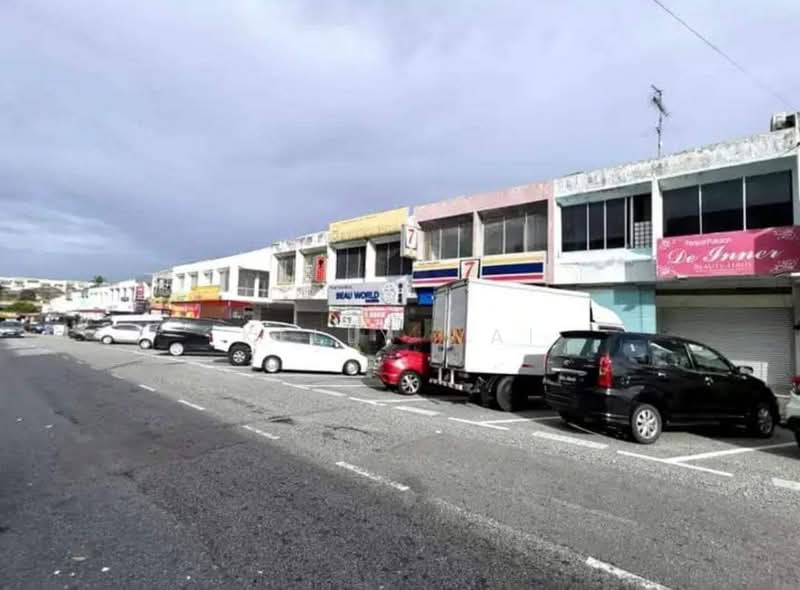 Retail Space for Sale in Taman Ungku Tun Aminah (Skudai) - Kelly Wai - Exterior - PropertyGuru.com.my